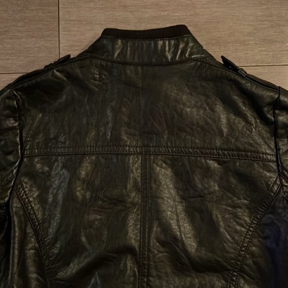 UrbanRepublic Unisex Kids Black Pleather Jacket. Size 7 - Picture 15 of 16